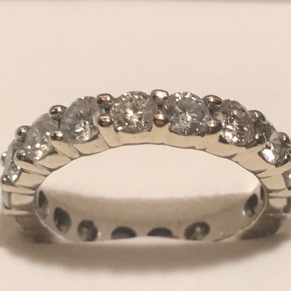 Sold - Picture 1 of 8